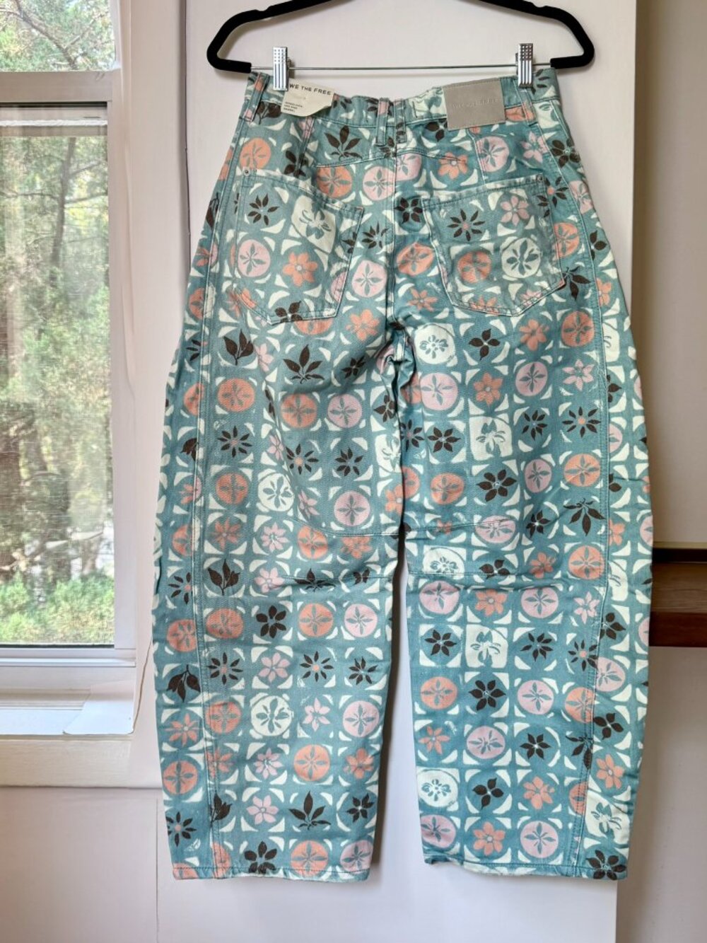 NWT Free People We The Free Good Luck Printed Barrel Jeans 28 - Picture 10 of 14